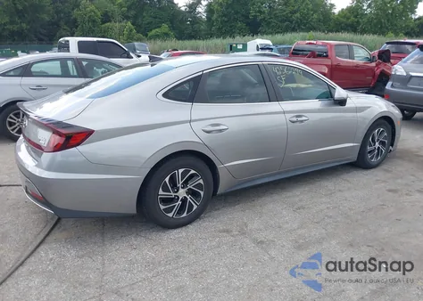 2021 Hyundai Sonata Blue z USA, uszkodzony, nr VIN KMHL24JJ9MA030261